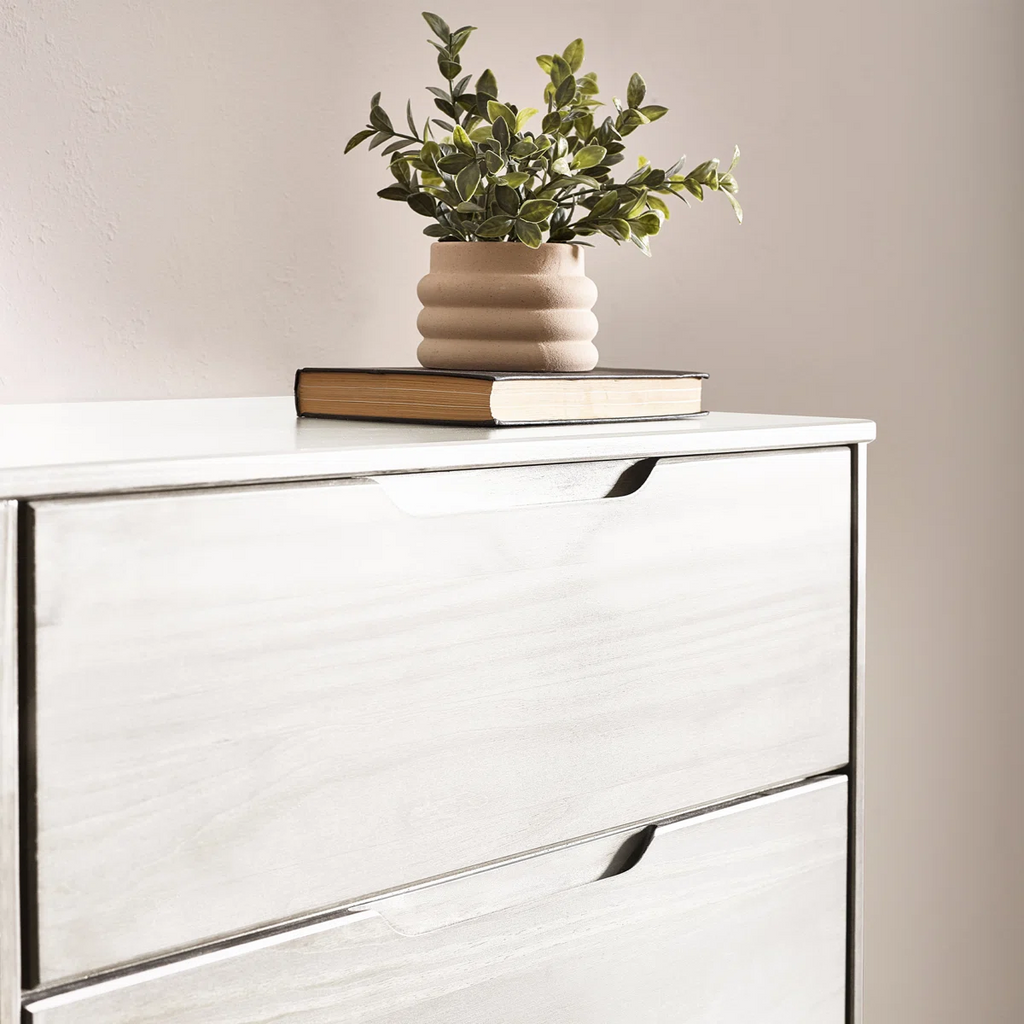 Nira Vertical Fluted Chest