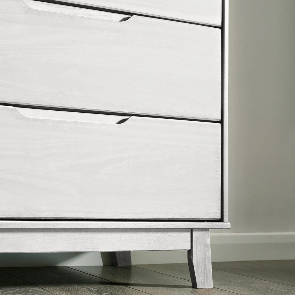 Nira Vertical Fluted Chest